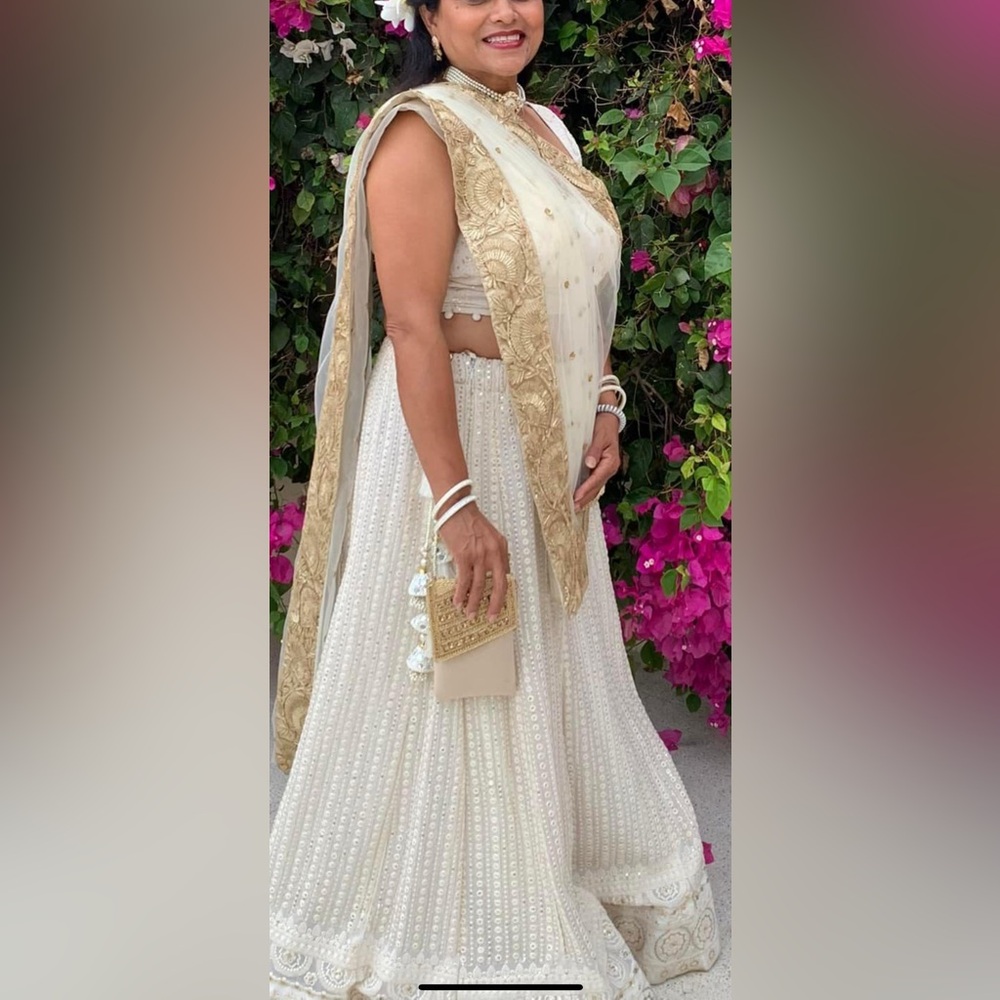 Indian wedding outfit white designer. Lengha.